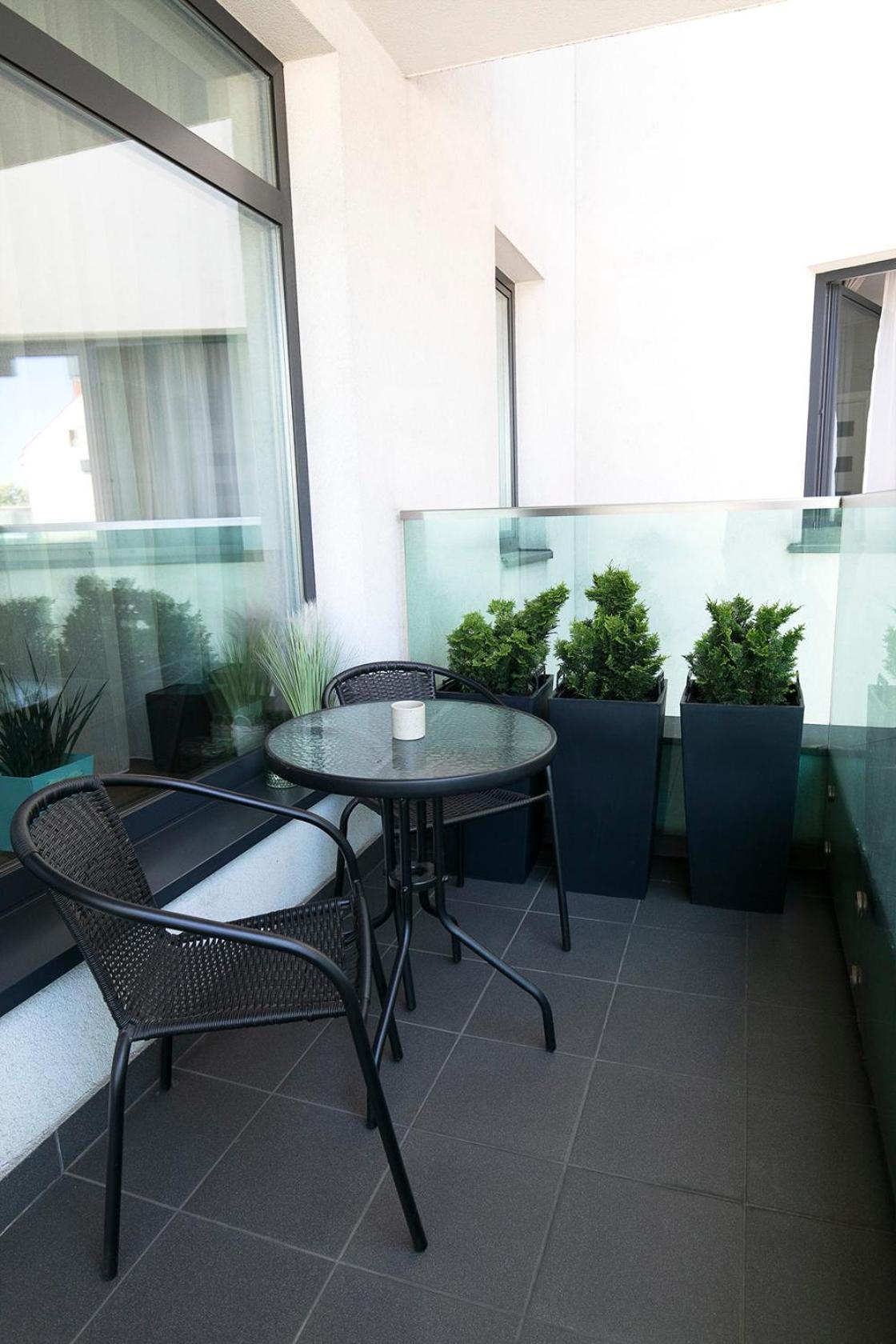 Apartamenty Lucky 13 Krakkó Kültér fotó