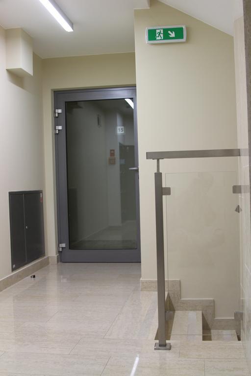 Apartamenty Lucky 13 Krakkó Kültér fotó